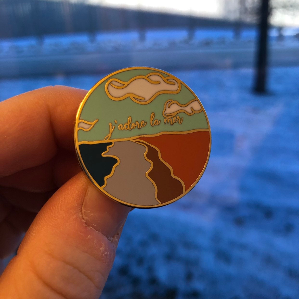 J'adore la mer Enamel Pin