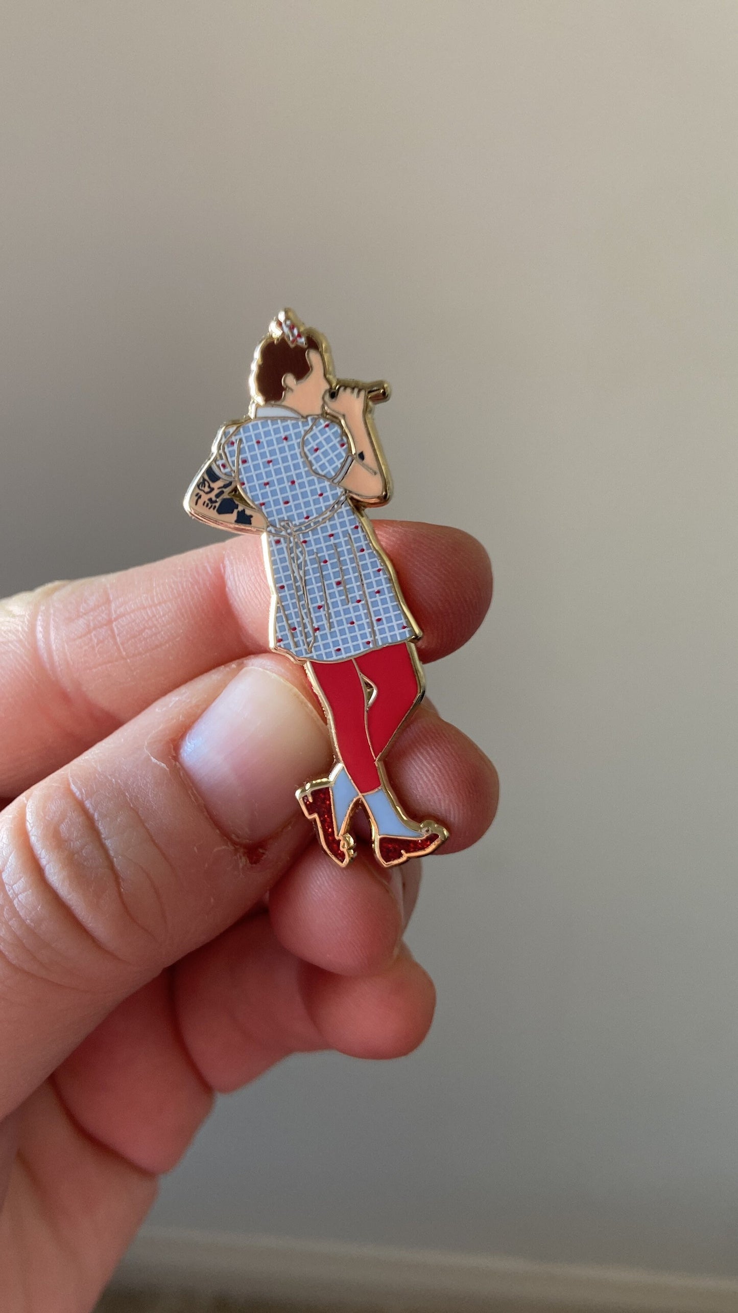 Harry Dorothy Enamel Pin